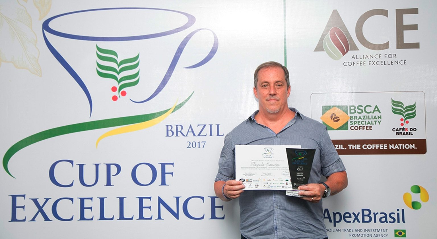 cup-of-excelence-henrique-sloper